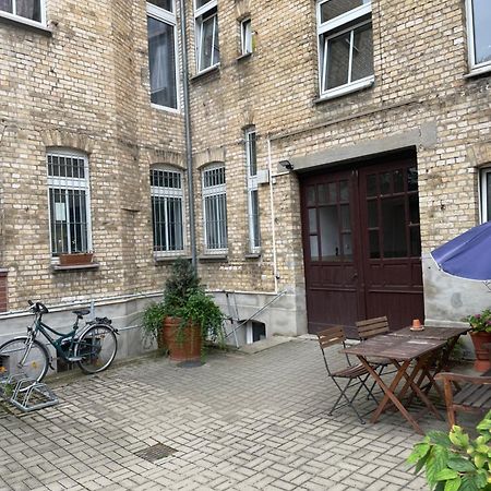 Appartement "Nina"Im Dachgeschoss, Inklusive Parkplatz Halle  Bagian luar foto