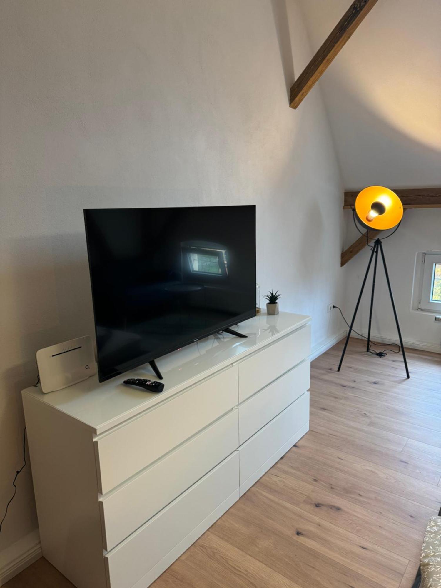 Appartement "Nina"Im Dachgeschoss, Inklusive Parkplatz Halle  Bagian luar foto