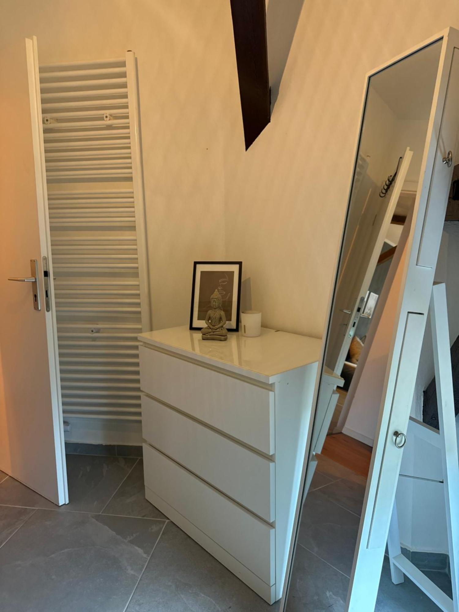 Appartement "Nina"Im Dachgeschoss, Inklusive Parkplatz Halle  Bagian luar foto